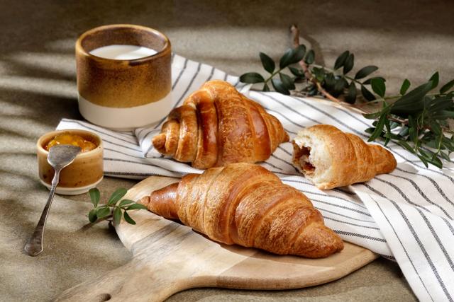 Круассан с вареной сгущенкой, 60 гр
